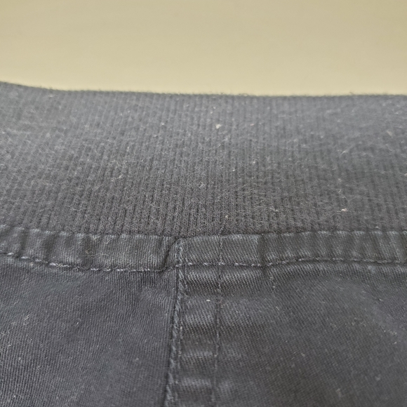 Gloria Vanderbilt Dark Navy Blue Capri Ankle Pants - Picture 9 of 10